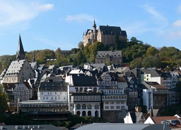 Blick vom Erlenring auf das Schloss&nbsp;&copy;&nbsp;Universitätsstadt Marburg - Rainer Kieselbach