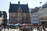 Oberstadtmarkt: Marktgeschehen&nbsp;&copy;&nbsp;Stadtmarketing Marburg e. V.