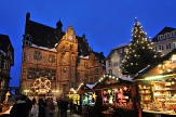 Adventsmarkt am Rathaus © Georg Kronenberg, Stadt Marburg